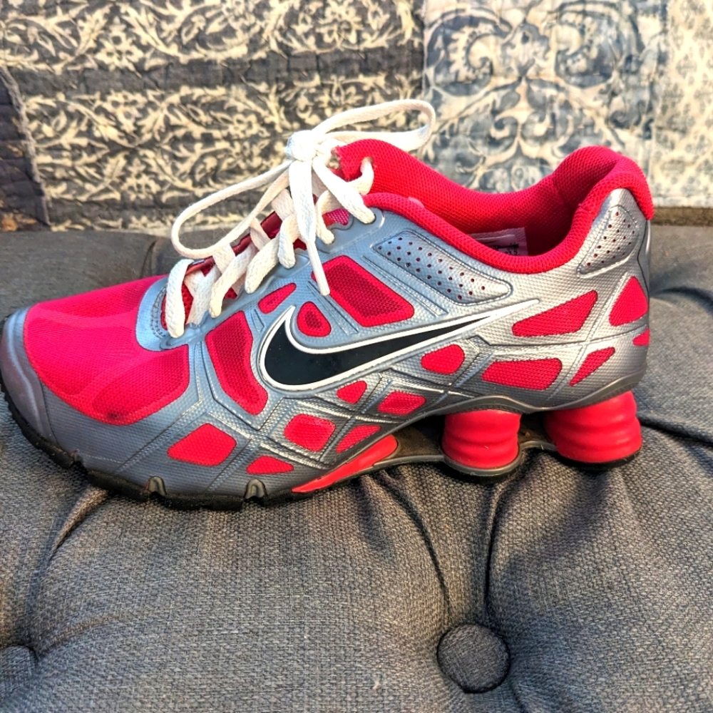 Nike shox turbo